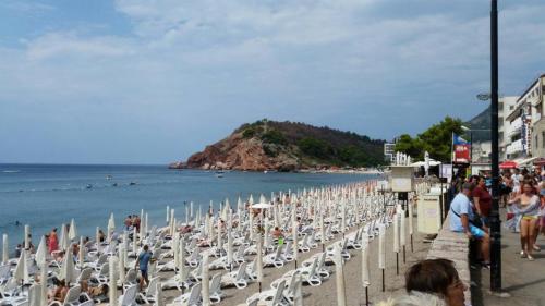 Sutomore  27